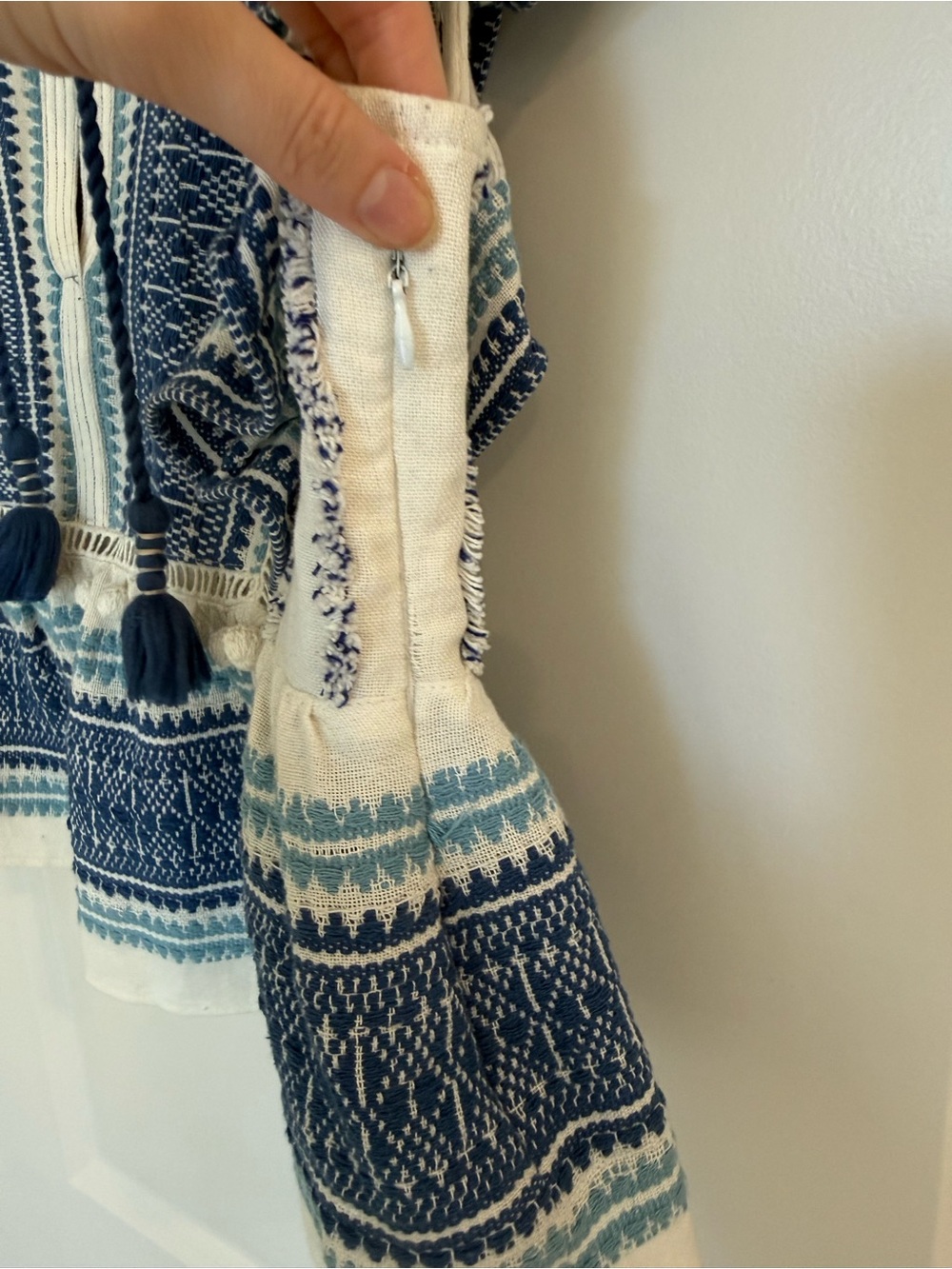 SAYLOR Flutter Sleeve Embroidered Peasant Top - Picture 6 of 9